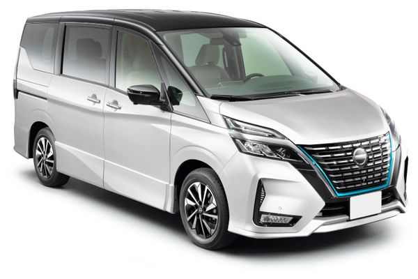 Rent a car Nissan Serena in Latchi