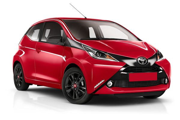 Rent a car Toyota Aygo in Coral Bay