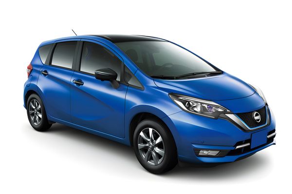 Rent a car Nissan Note in Coral Bay