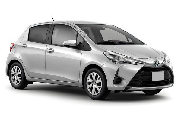 Rent a car Toyota Yaris in Pernera